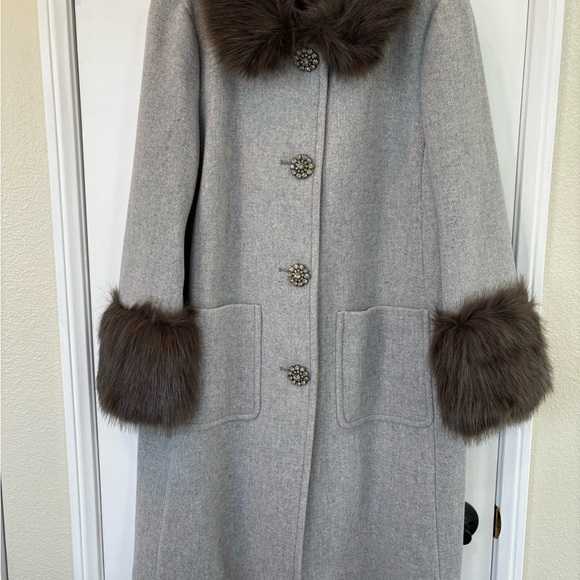 Elegant Kate Spade Gray Wool Coat with Faux Fur Trim - Picture 1 of 5